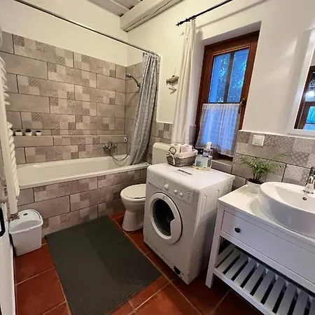 Cseri Porta Guest house Szalafo