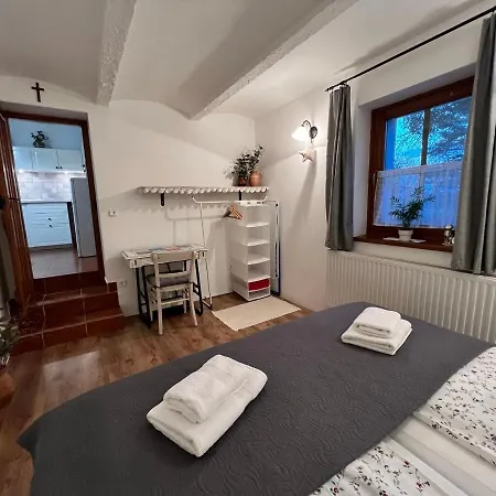 Guest house Cseri Porta *